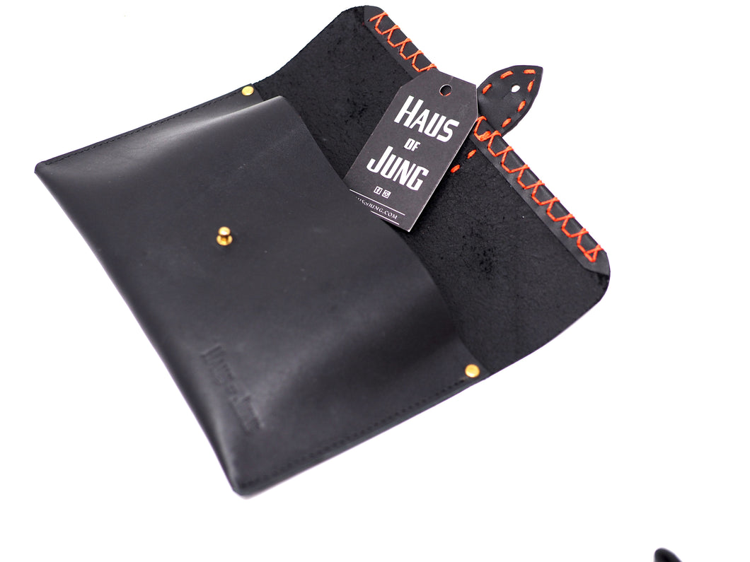 Tutorials - Weave a trendy oversized clutch purse with a hidden magnetic  closure